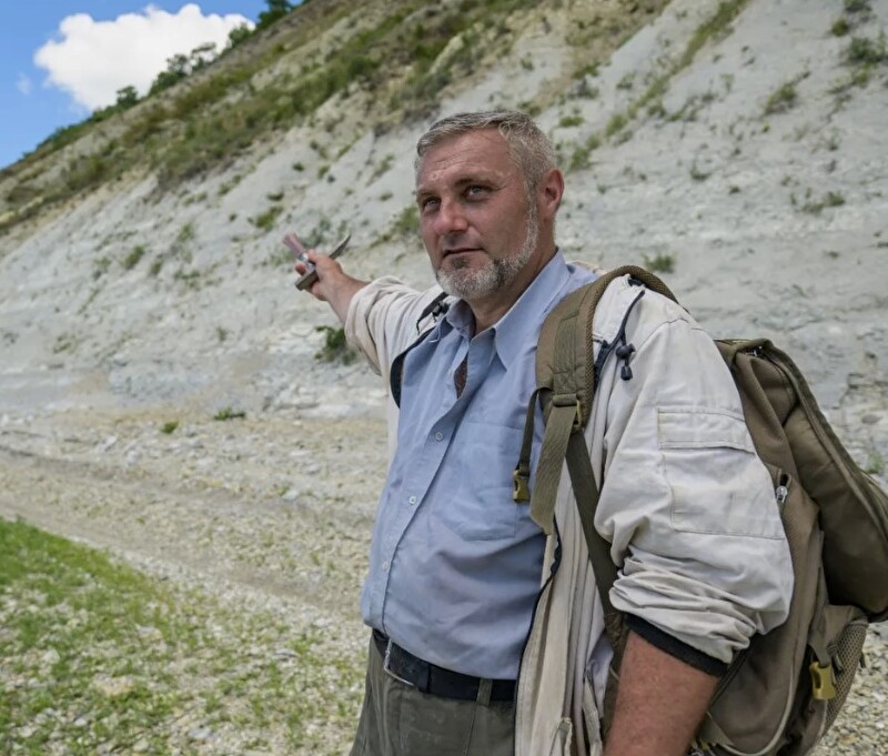 Алексей Иванов